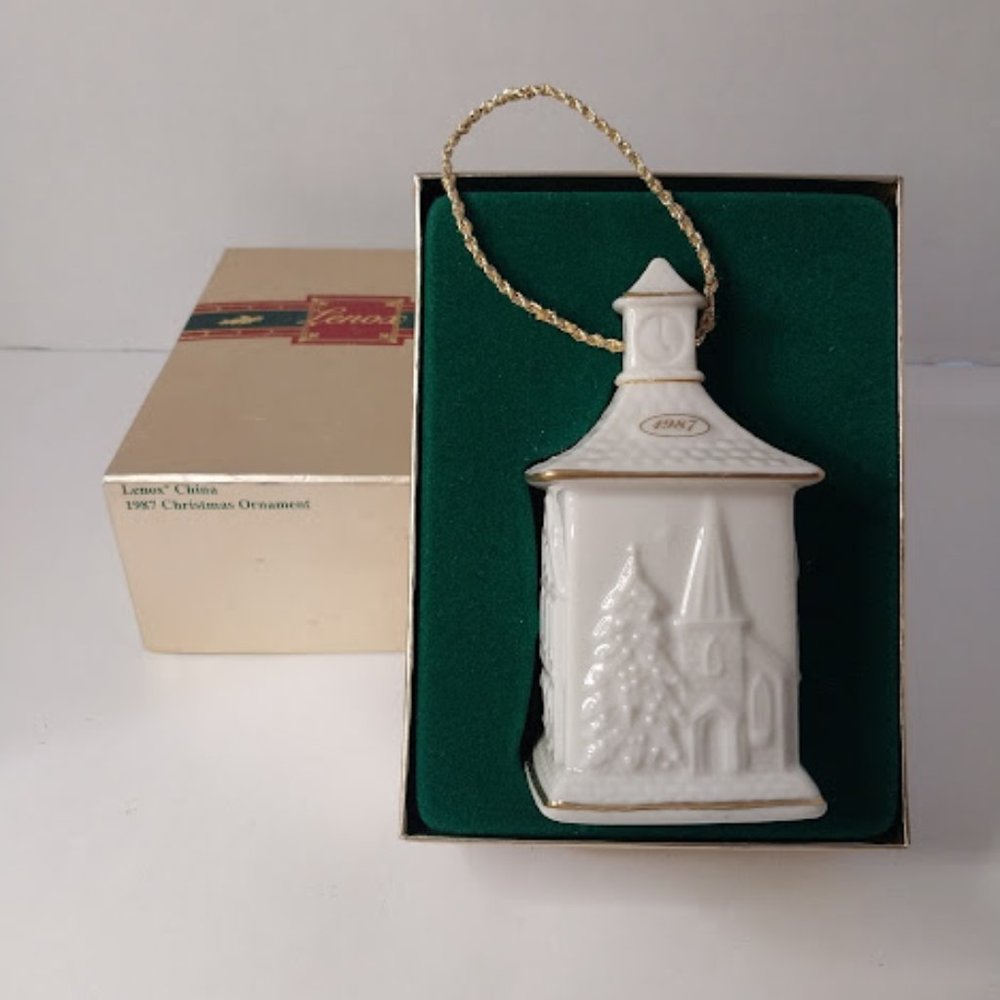1997 Lenox China Christmas Ornament